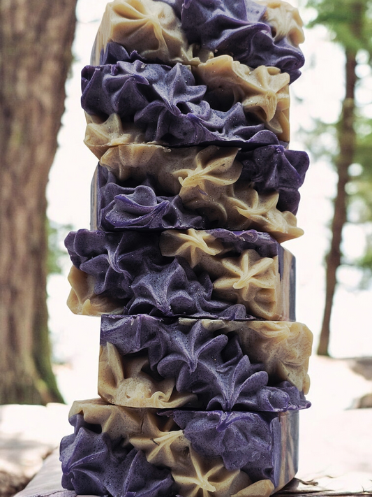 Soap Bar with Goats Milk and Shea Butter scented "Raspberry Vanilla"